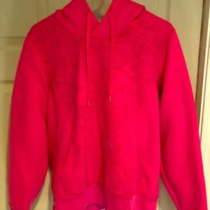 Women’s Under Armour sweatshirt